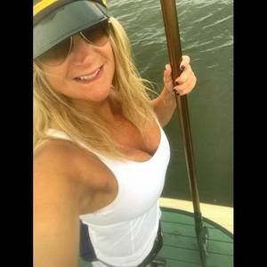 Meet your Posher, Dawn